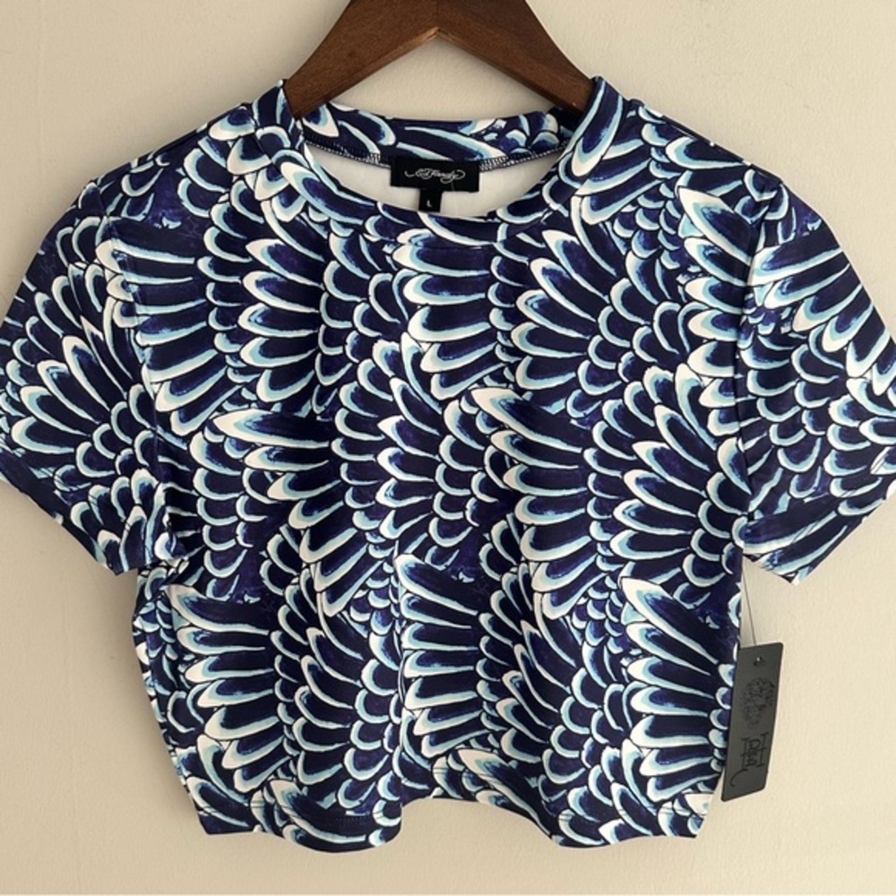 NWT Ed Hardy Angle Wing Blue & White Cropped Fitted Top Grunge Women’s Large